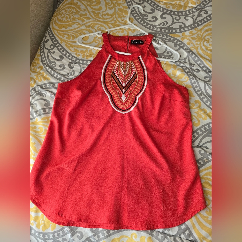 New York & Co. 7th Ave Studio Women's Sleeveless Halter/Embroided Design Size:M